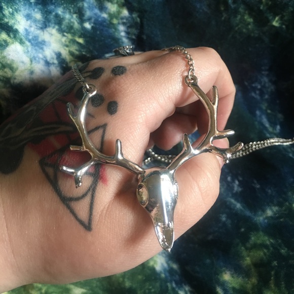 Deer skull/rack. Sterling sliver 🦌💀 - Picture 2 of 2